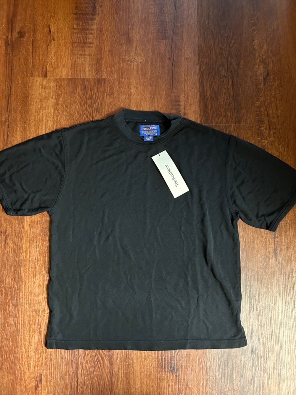 Pendleton Vintage Men’s Silk Blend Short Sleeve Black Tee Shirt Size Small